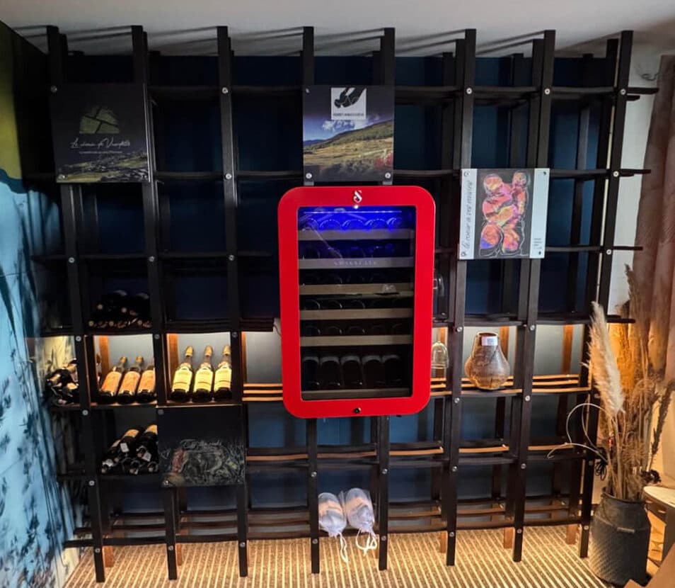 Visuel de collection pour Zebr Cave